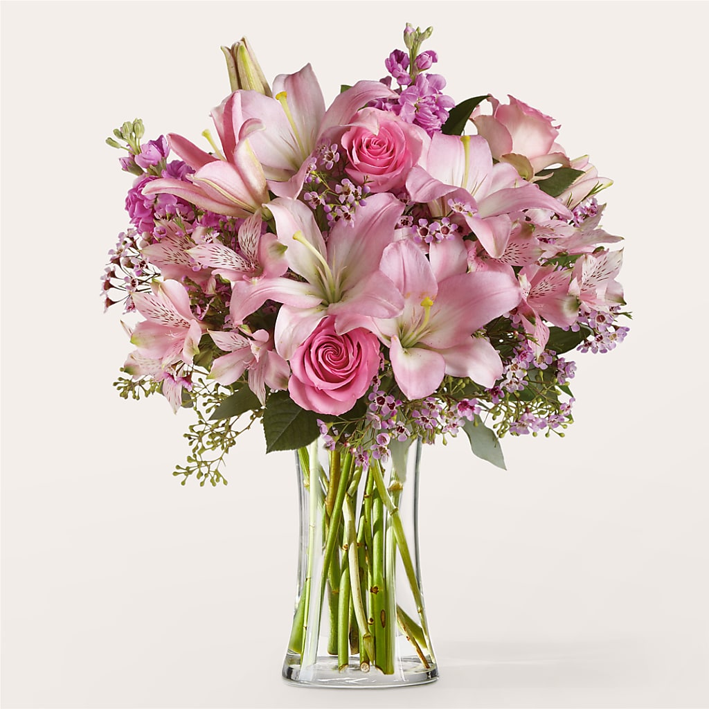Gentle Gesture Bouquet – Oak Ridge Floral Company Llc, Oak Ridge TN