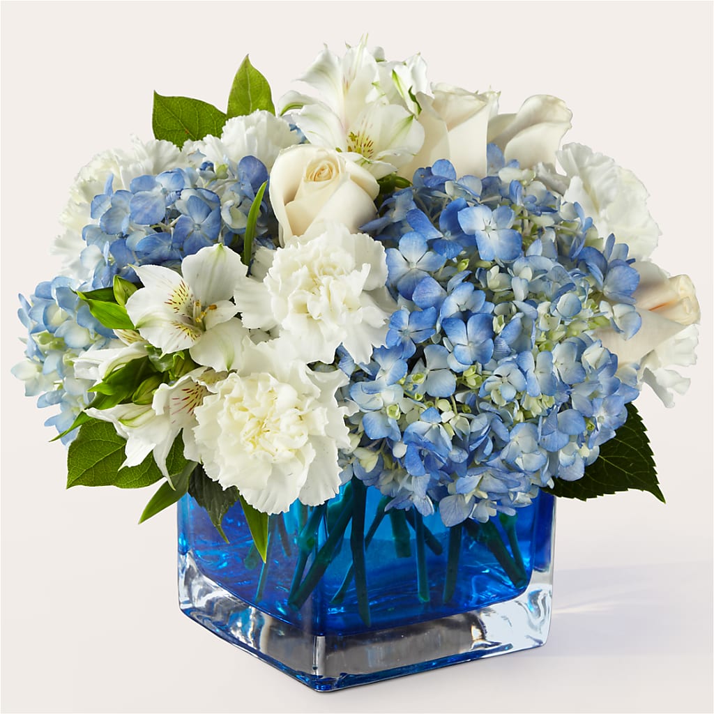 Soothing Waters Bouquet – Oak Ridge Floral Company Llc, Oak Ridge TN