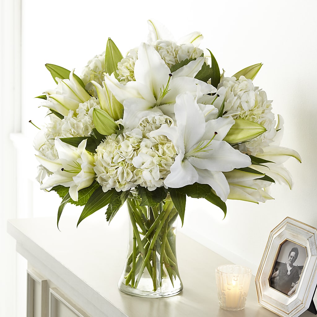 Compassionate Lily Bouquet – Oak Ridge Floral Company Llc, Oak Ridge TN