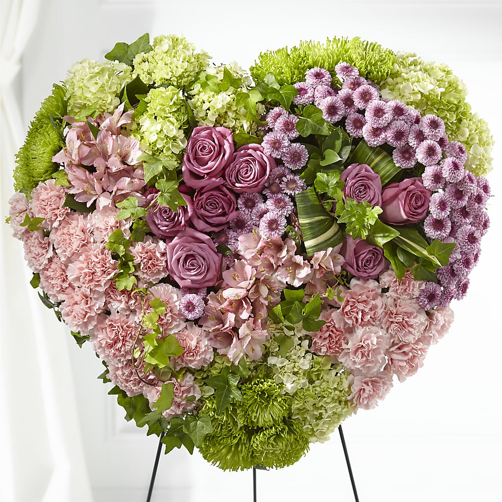Heartwarming Standing Heart – Oak Ridge Floral Company Llc, Oak Ridge TN