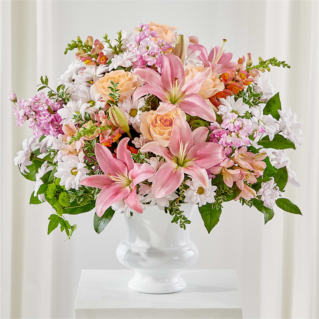 Heartfelt Gesture Urn Arrangement – Oak Ridge Floral Company Llc, Oak Ridge TN