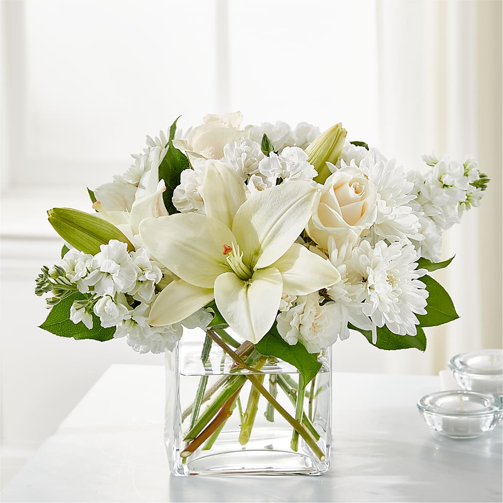 Gentle Breeze Bouquet – Oak Ridge Floral Company Llc, Oak Ridge TN