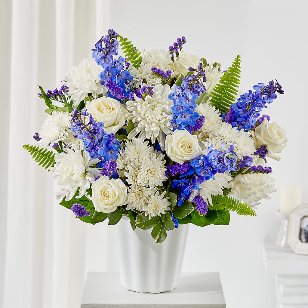 Hold Dear Tabletop Basket – Oak Ridge Floral Company Llc, Oak Ridge TN