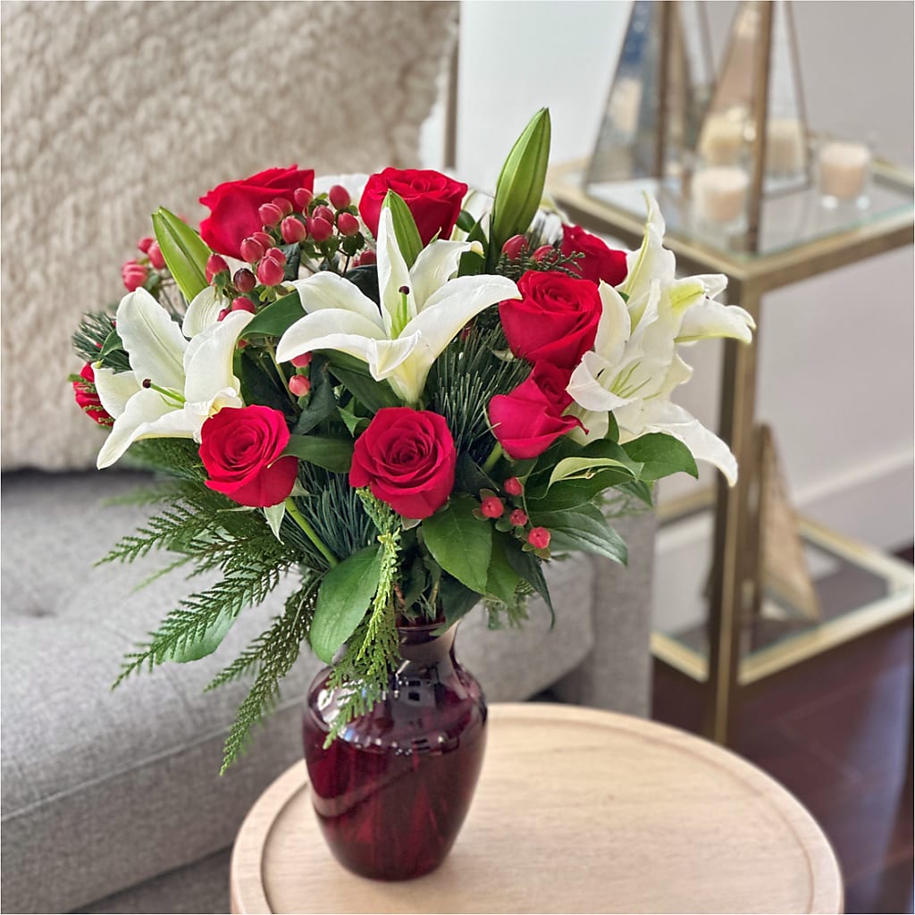 Evergreen Delight Bouquet – Oak Ridge Floral Company Llc, Oak Ridge TN