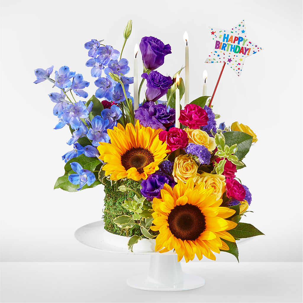 Star of the Day Floral Cake – Oak Ridge Floral Company Llc, Oak Ridge TN