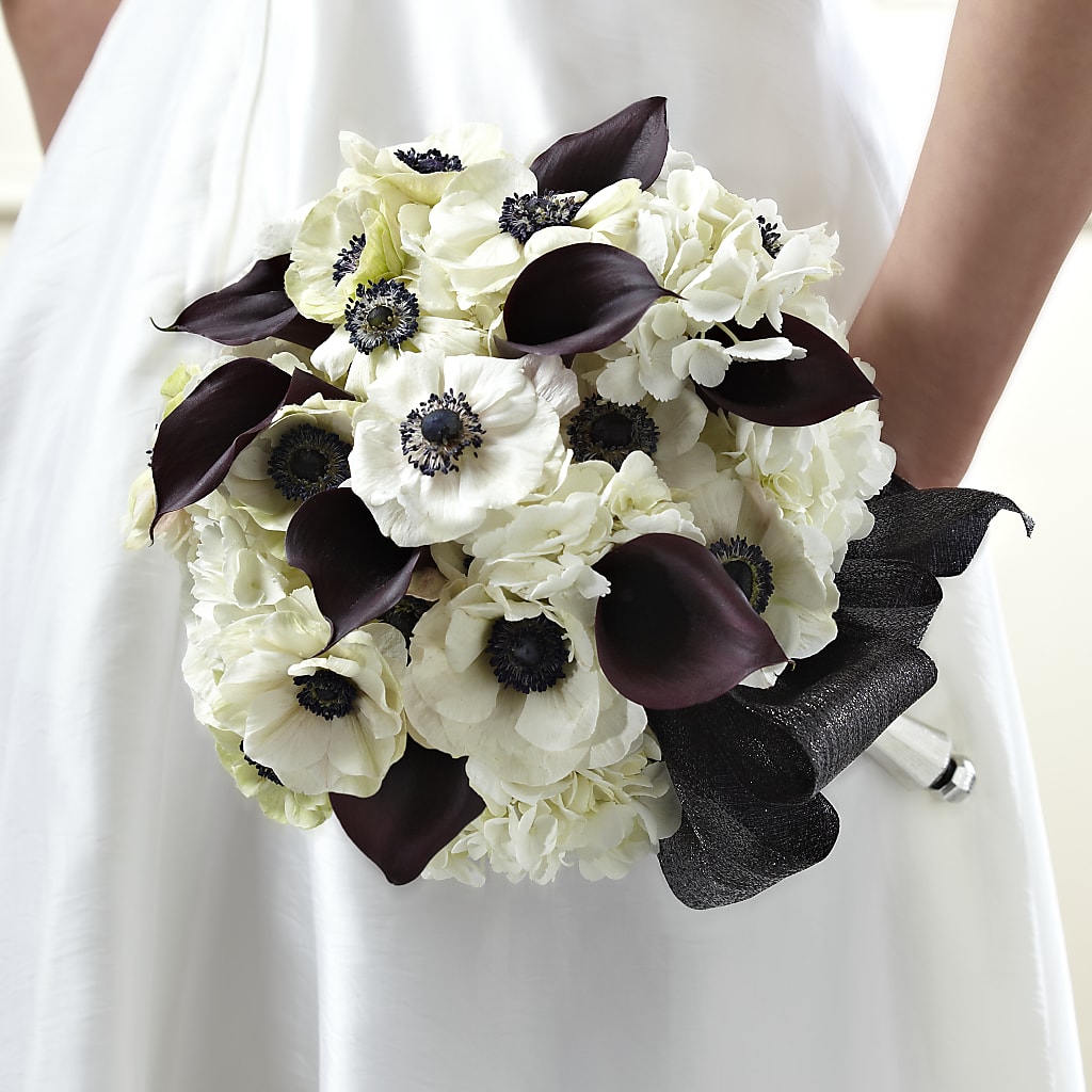 To Have and To Hold Bouquet – Oak Ridge Floral Company Llc, Oak Ridge TN