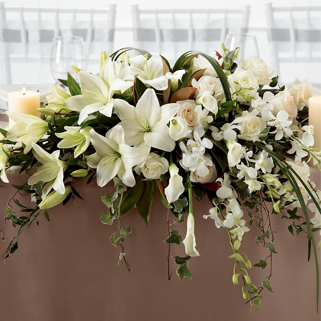 White Linen Arrangement – Oak Ridge Floral Company Llc, Oak Ridge TN