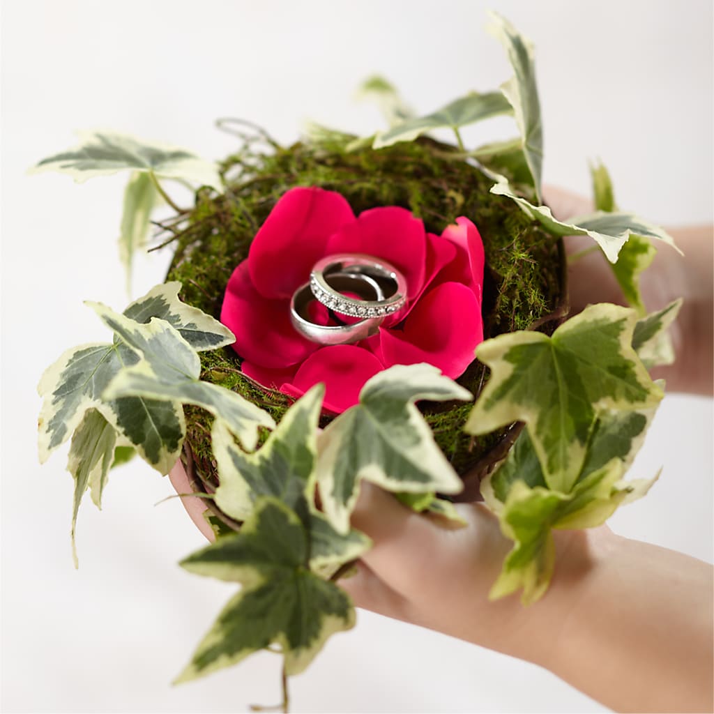 Lila Rose Ring Nest – Oak Ridge Floral Company Llc, Oak Ridge TN