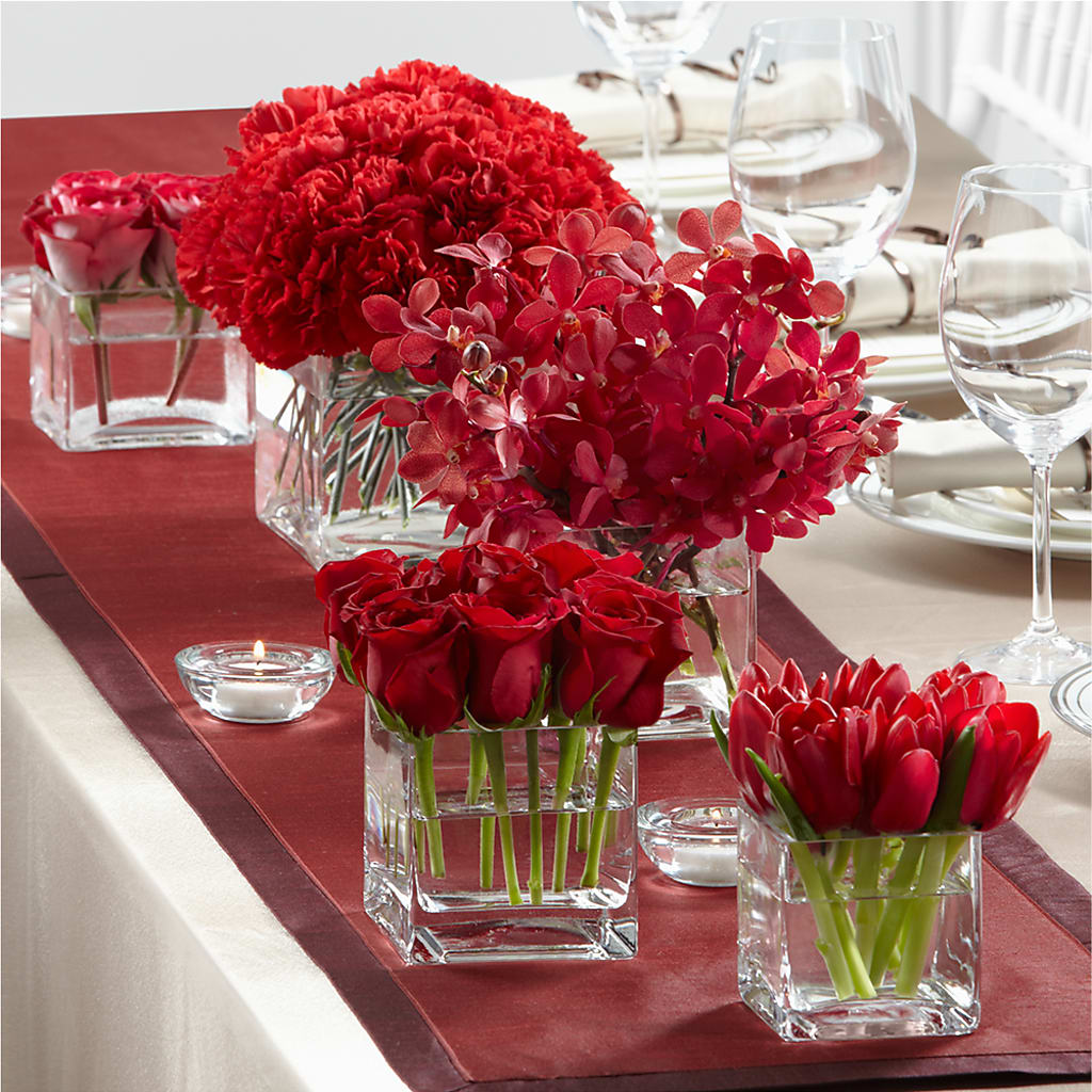 Modern Grace Centerpiece – Oak Ridge Floral Company Llc, Oak Ridge TN