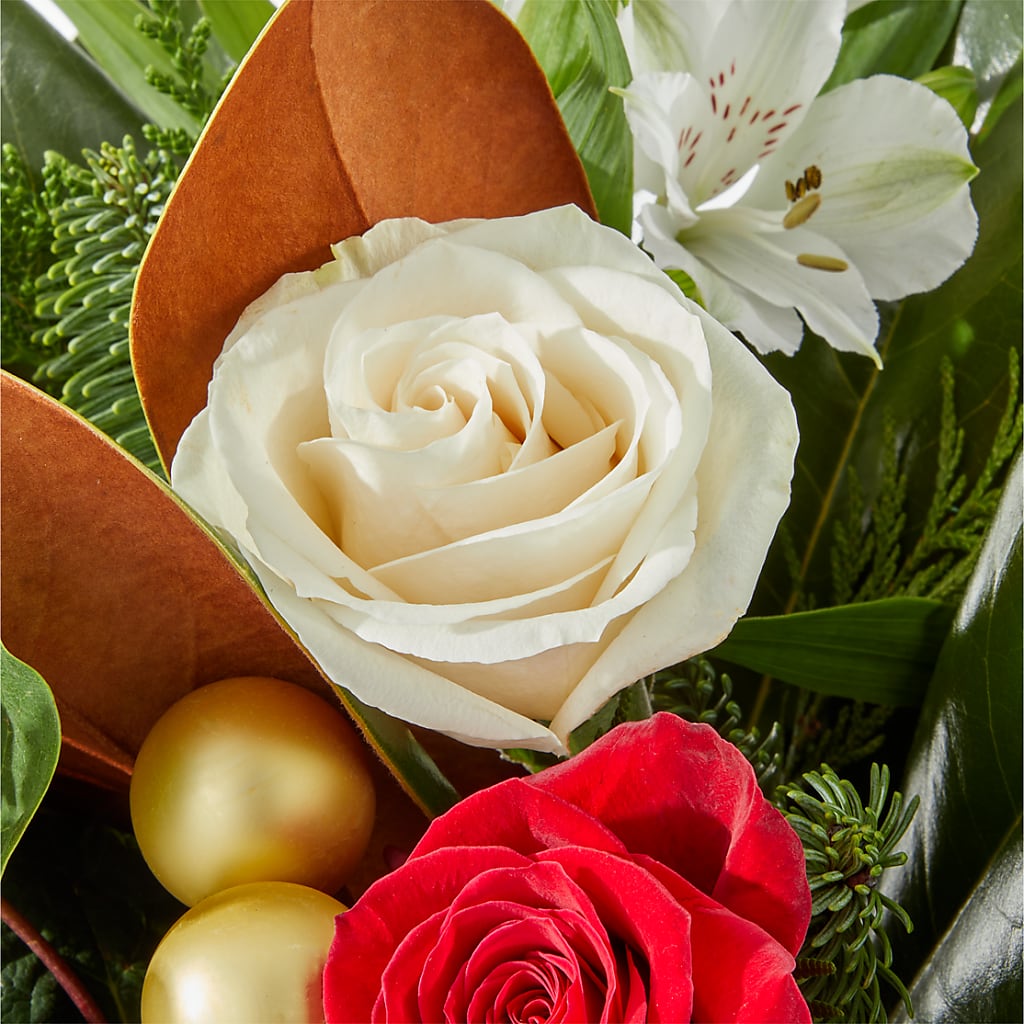 Joy & Jolly Bouquet –  Oak Ridge Floral Company Llc, Oak Ridge TN