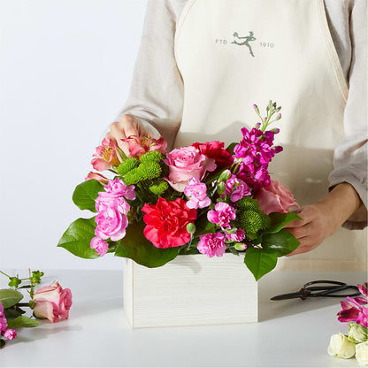 Sweetberry Box – A Florist Original –  Oak Ridge Floral Company Llc, Oak Ridge TN