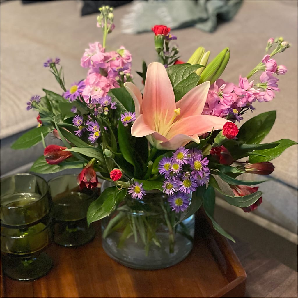 Romantique Bouquet –  Oak Ridge Floral Company Llc, Oak Ridge TN