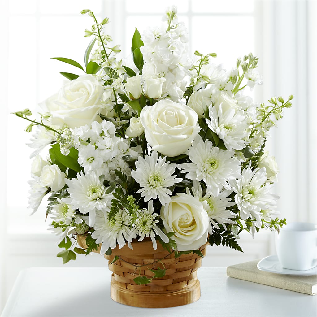 Heartfelt Condolences Arrangement –  Oak Ridge Floral Company Llc, Oak Ridge TN