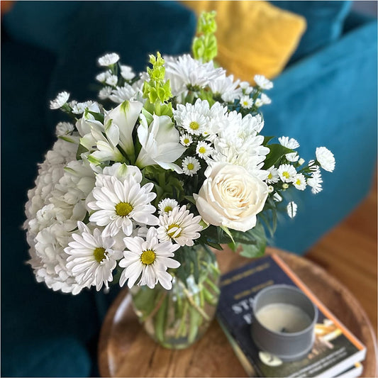 Classic Ivory – A Florist Original –  Oak Ridge Floral Company Llc, Oak Ridge TN