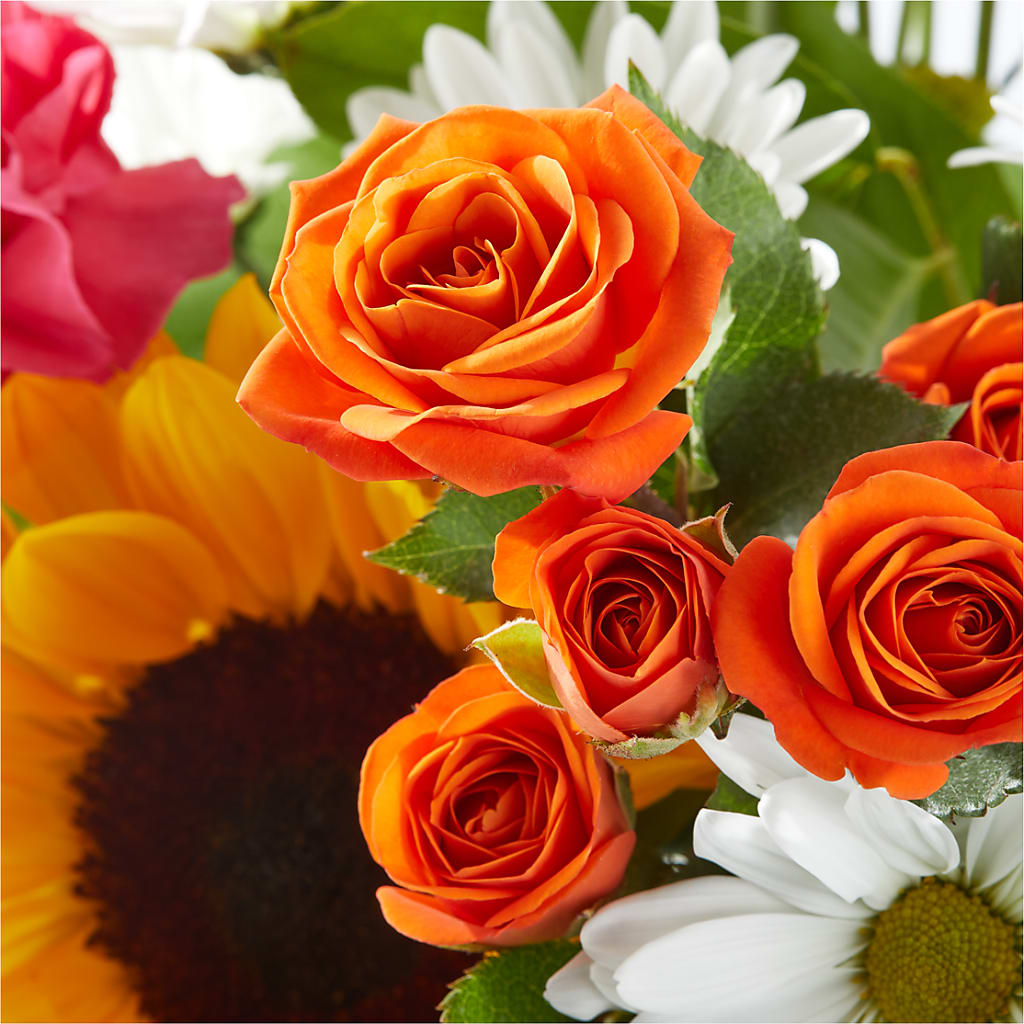 Sun-drenched Blooms Bouquet –  Oak Ridge Floral Company Llc, Oak Ridge TN
