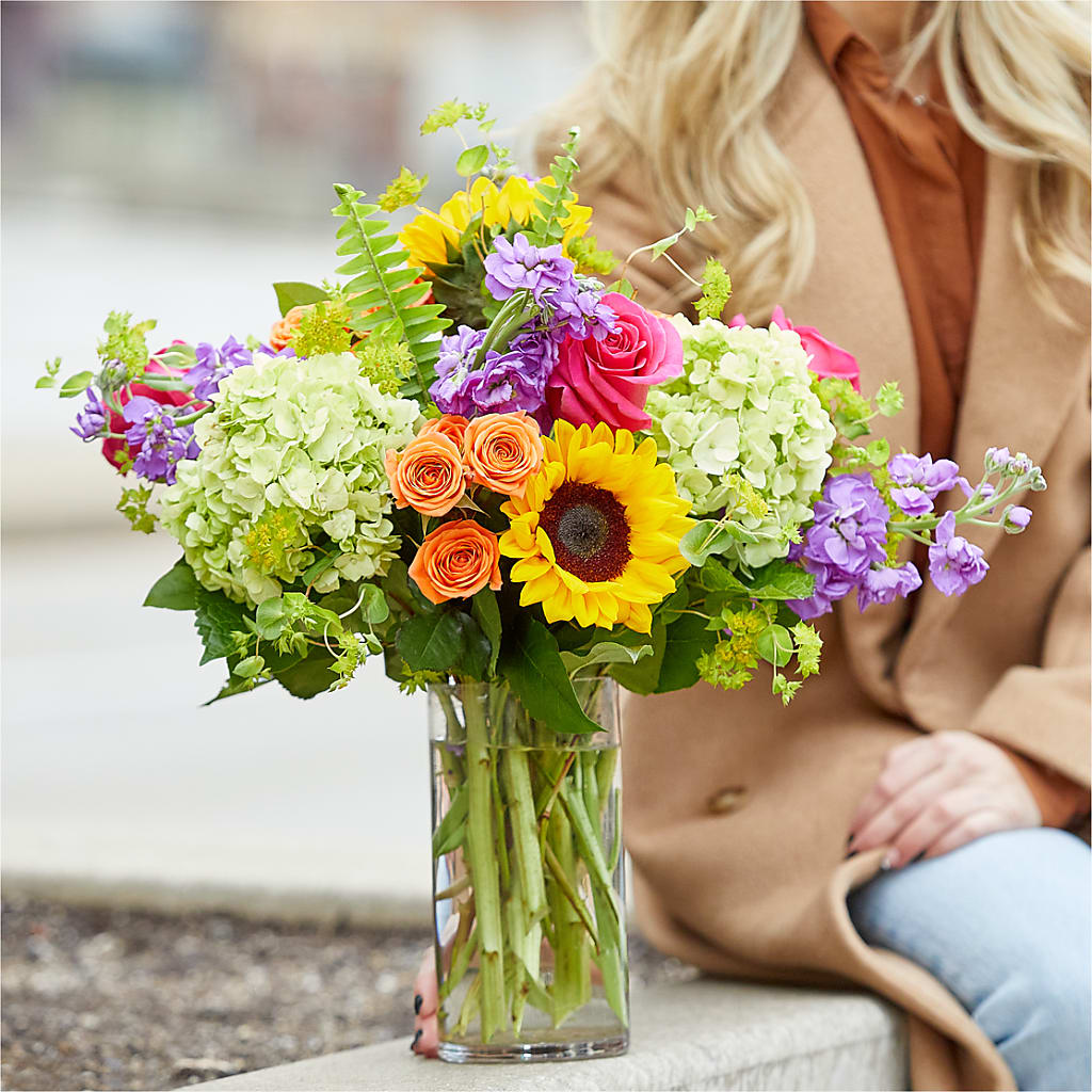 Vibrant Greetings Bouquet –  Oak Ridge Floral Company Llc, Oak Ridge TN