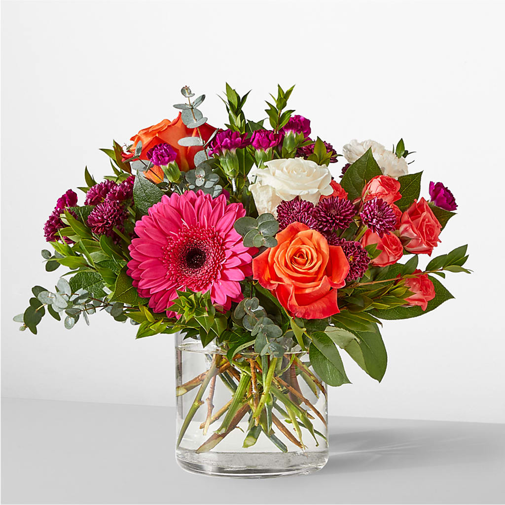 Smell the Roses Bouquet –  Oak Ridge Floral Company Llc, Oak Ridge TN