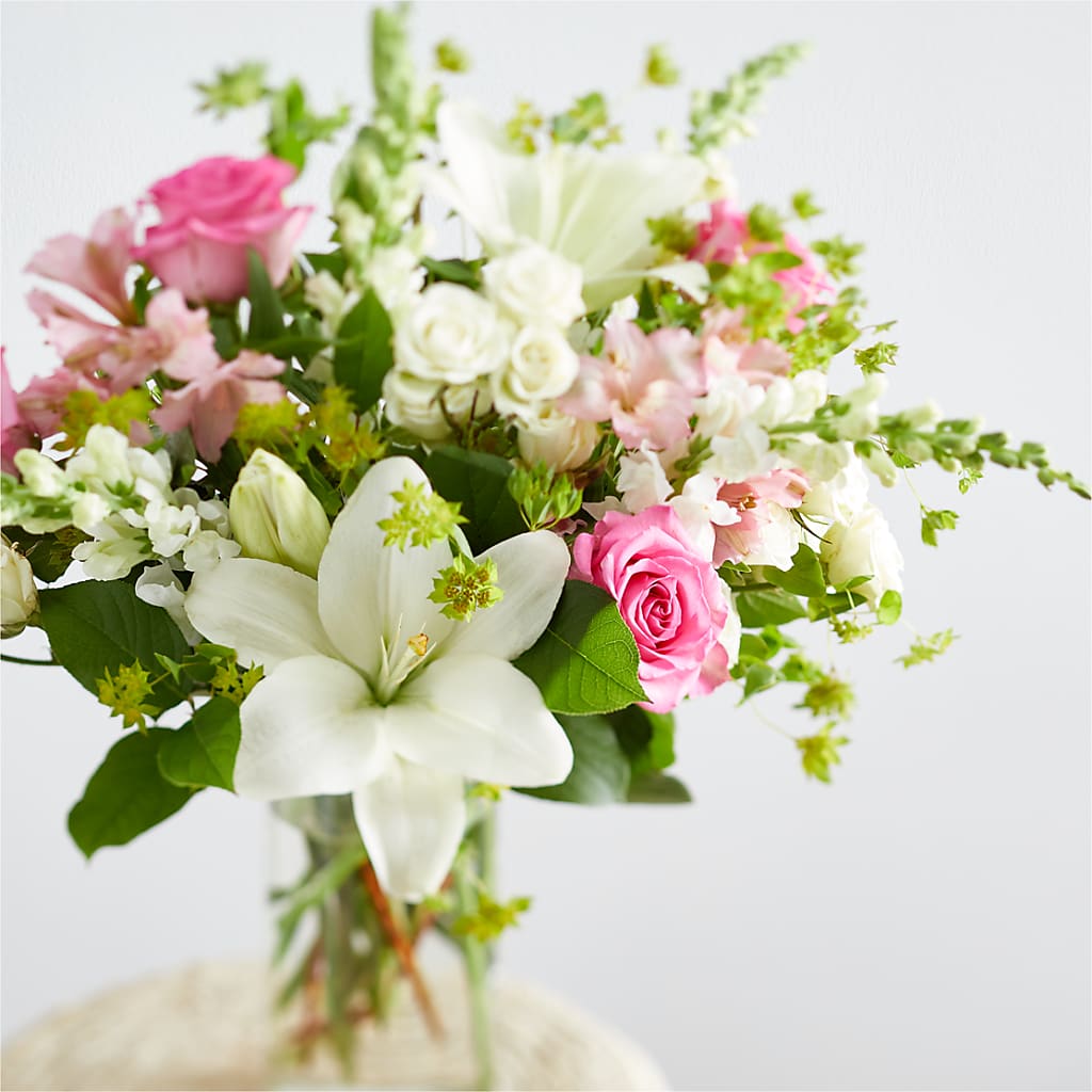 Fondly Bouquet –  Oak Ridge Floral Company Llc, Oak Ridge TN