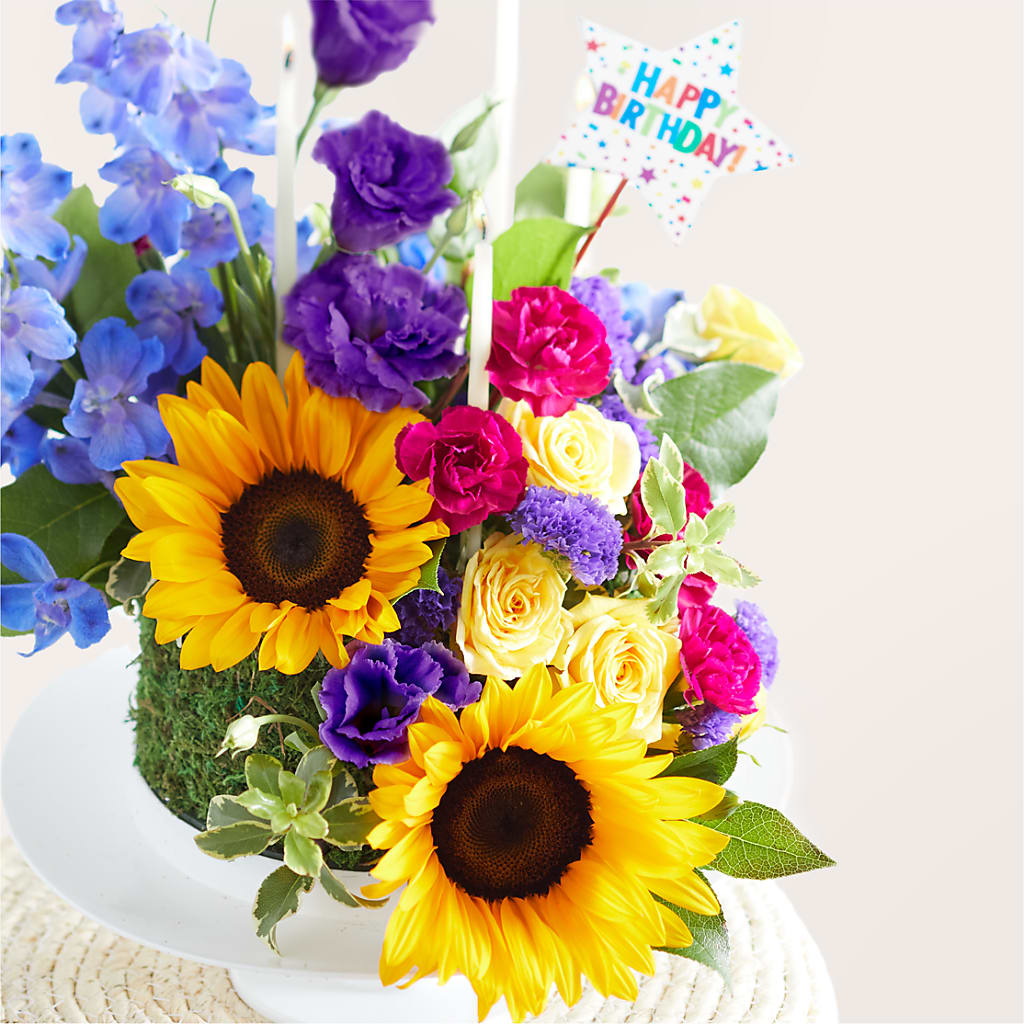 Star of the Day Floral Cake –  Oak Ridge Floral Company Llc, Oak Ridge TN