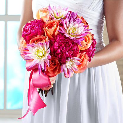 New Love Bouquet –  Oak Ridge Floral Company Llc, Oak Ridge TN
