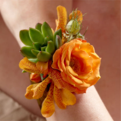 Irresistible Love Wrist Corsage –  Oak Ridge Floral Company Llc, Oak Ridge TN