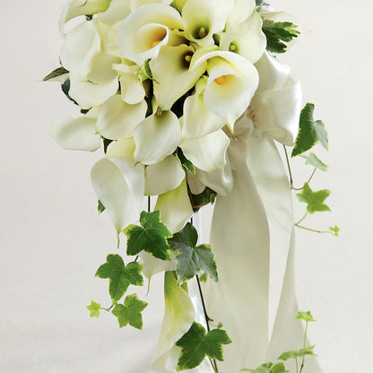 White Chapel Bouquet –  Oak Ridge Floral Company Llc, Oak Ridge TN