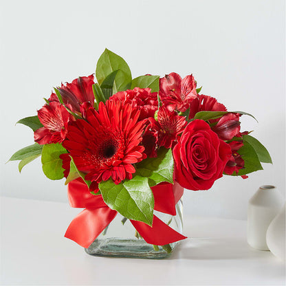 Red Hot Bouquet –  Oak Ridge Floral Company Llc, Oak Ridge TN